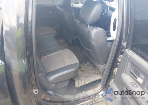 2010 Dodge Ram 1500 Slt/Sport/Trx z USA, uszkodzony, nr VIN 1D7RV1CT9AS262051